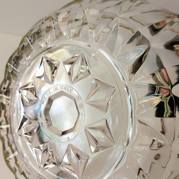 Crystal salad bowl with utensils in their original box. - Picture 8 of 10